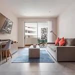 Central Beach Haven Sleeps 16