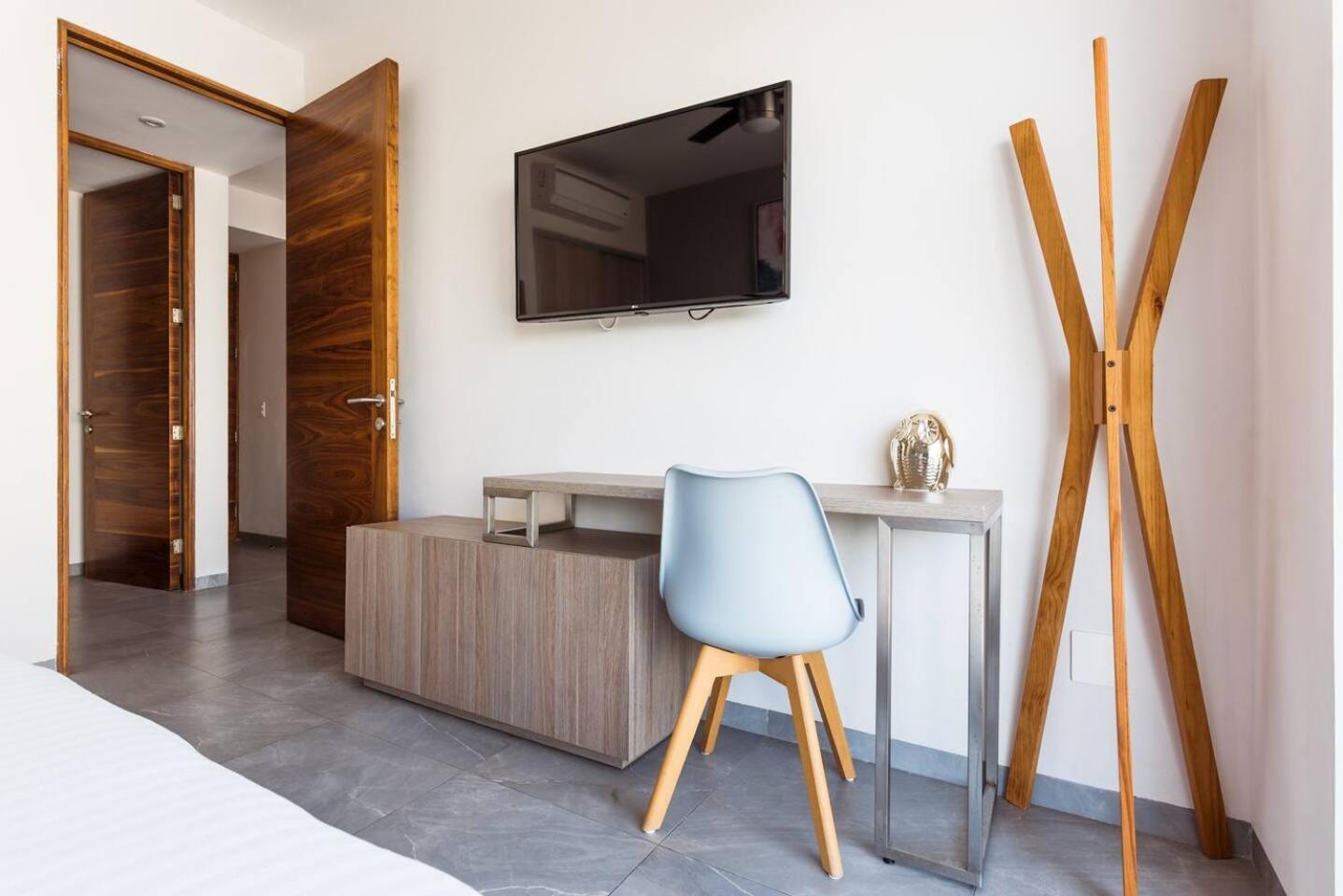 Haven Sleeps 16 Apartamento